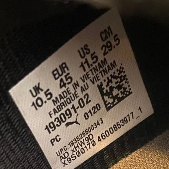 Black and Red Pumas - Picture 3 of 3